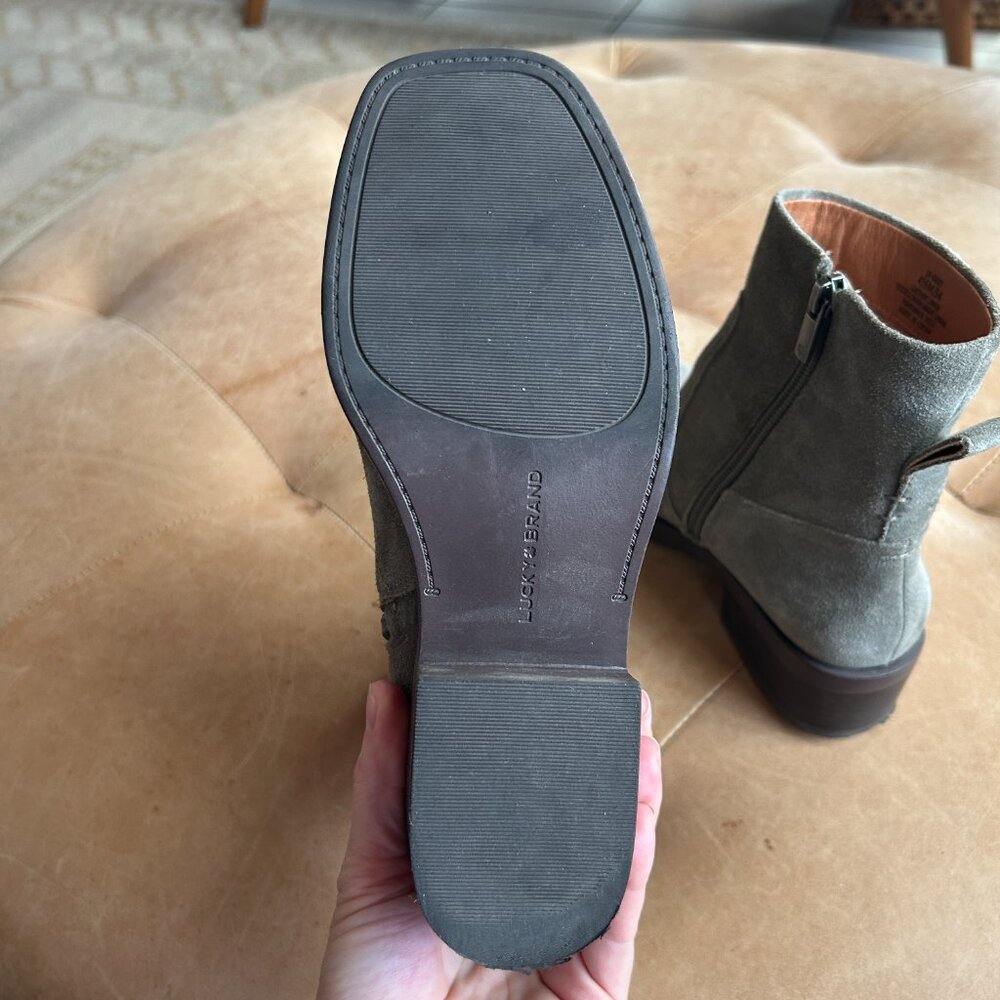 Lucky Brand Suede Ankle Boots Earthy Minimal Classic, US 4.5 - Picture 10 of 13